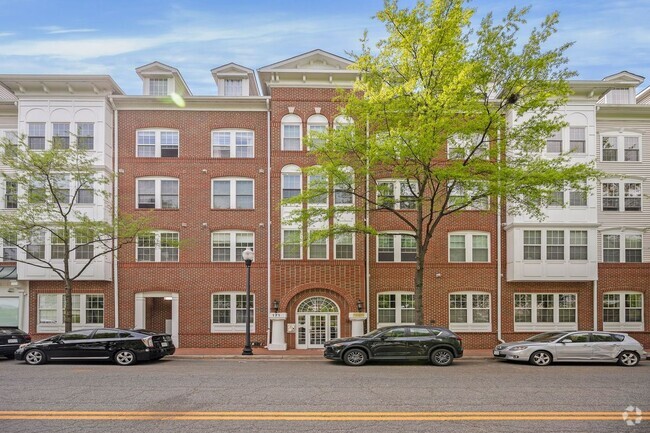 Building Photo - 171 Somervelle St Rental