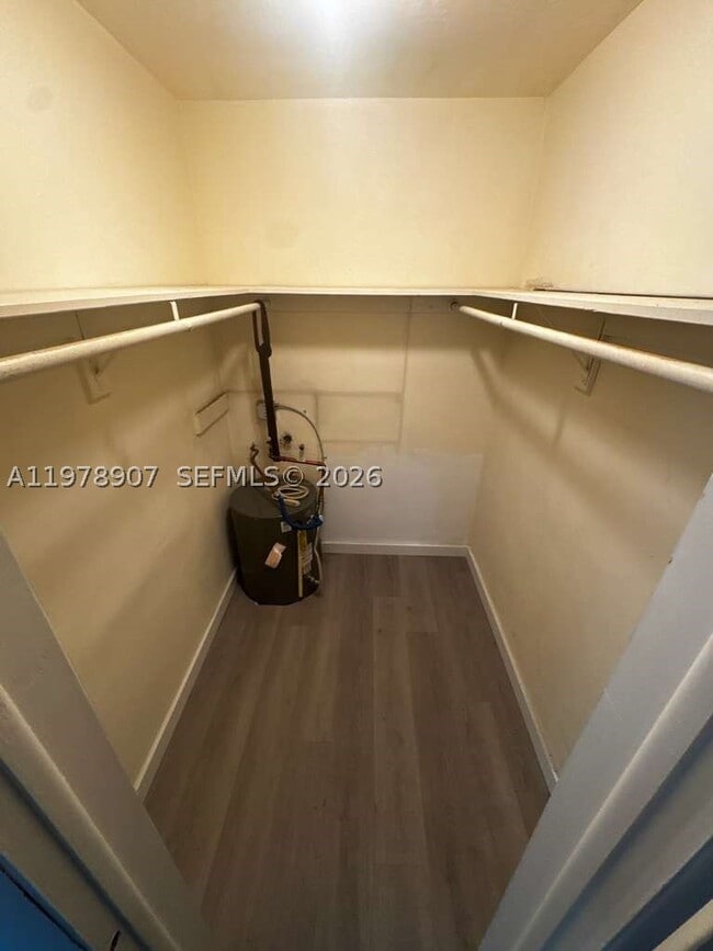 Photo - 2415 Lincoln St Unit 103
