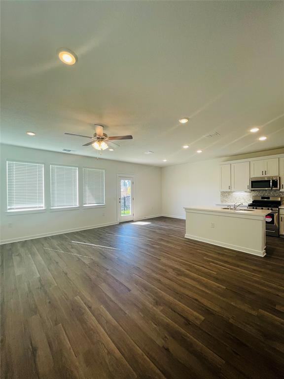 Photo - 7201 Grenadine Bloom Bnd