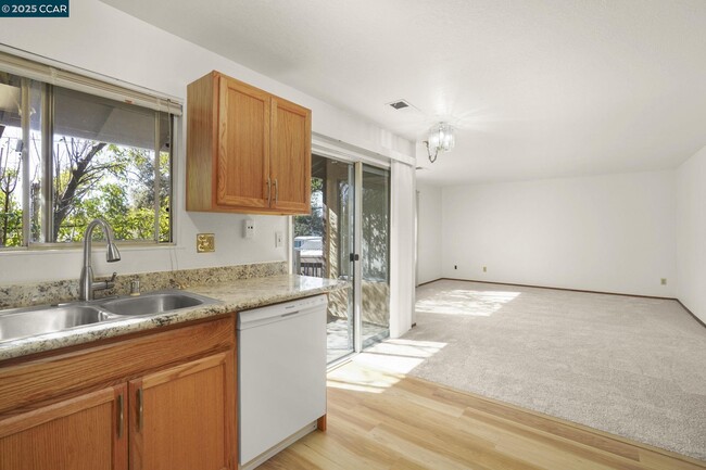 Photo - 1440 Reganti Pl Unit 11