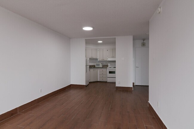 Photo - 2285 Rue St Mathieu Unit 1607