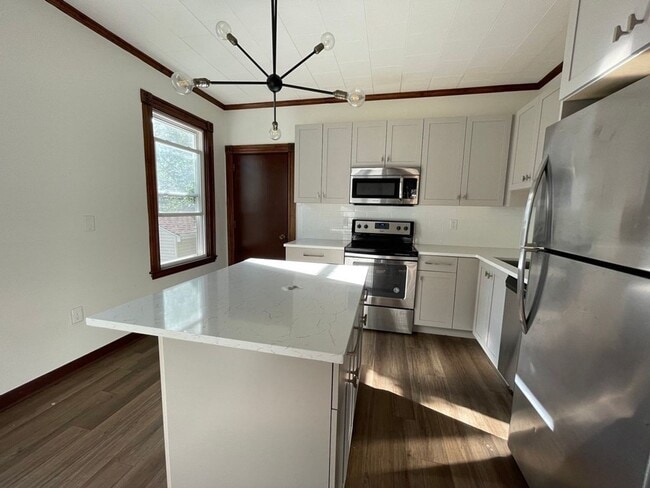 Building Photo - 74-76 Heath St Unit 76-1 Rental
