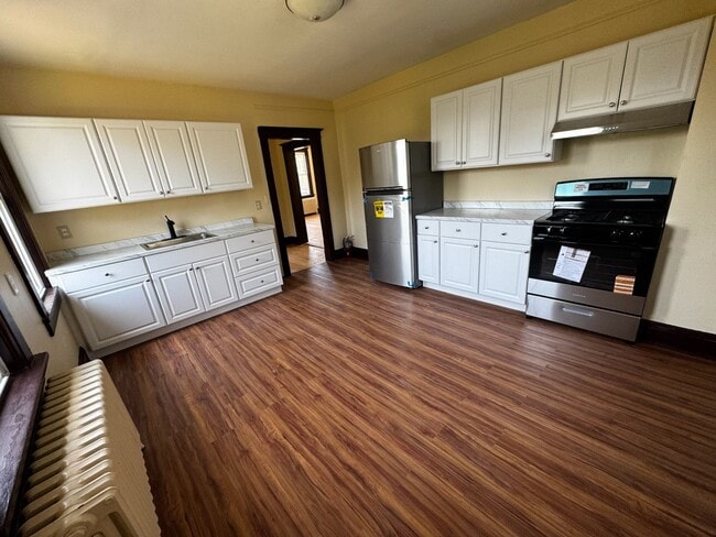 Photo - 226 Glen Cove Ave