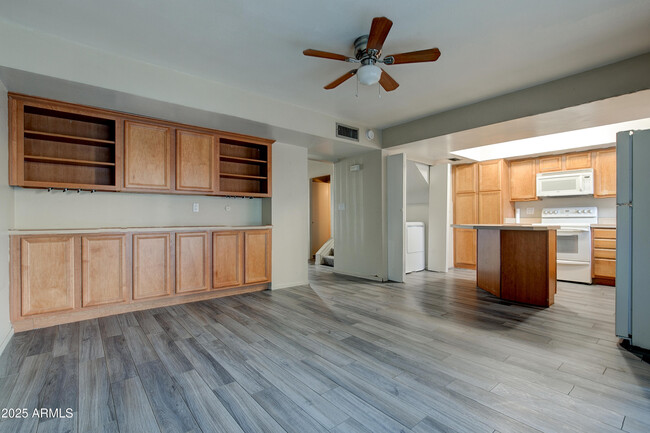 Photo - 1536 West Campbell Ave Townhome