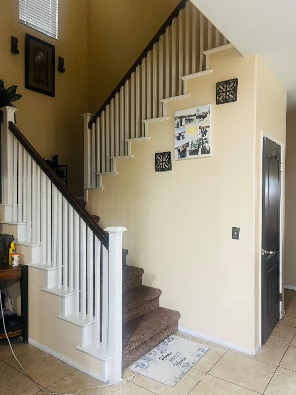 Photo - 806 Early Dawn Way