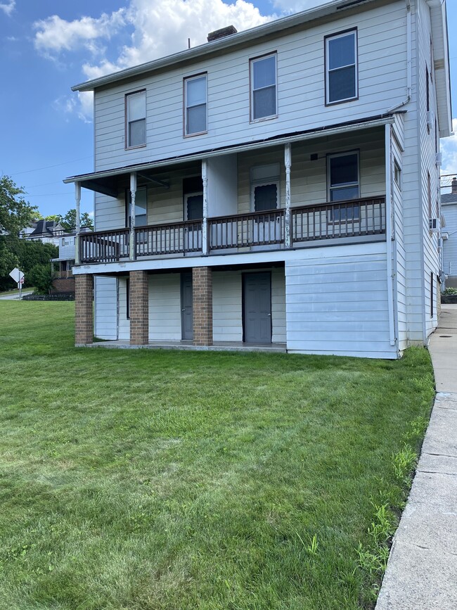 Photo - 317 3rd St