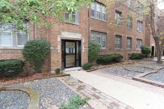 Building Photo - 629.5 W Barry Ave Rental
