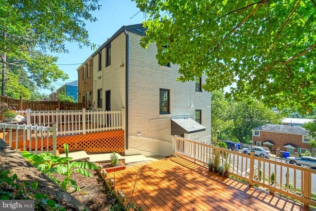 Photo - 3731 S Kemper Rd