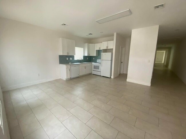 Photo - 2604 NW 20th St