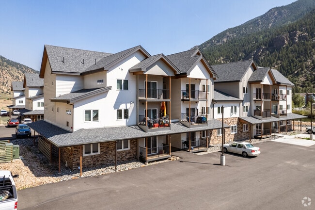Building Photo - Bighorn Crossing Rental