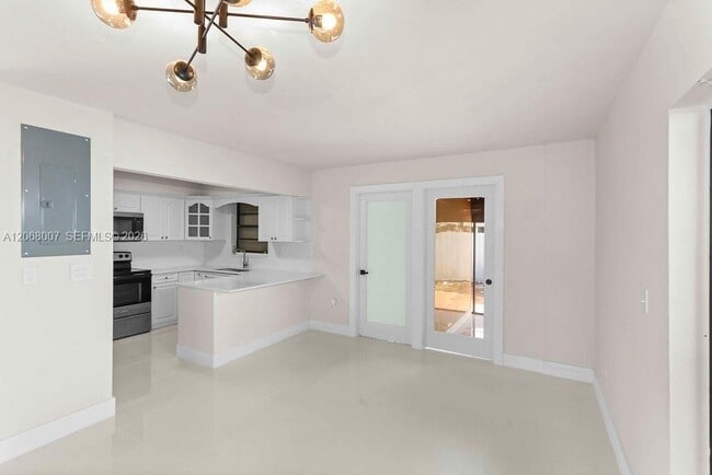 Photo - 6330 SW 135th Ave