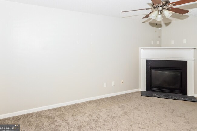 Photo - 153 Prity Ct