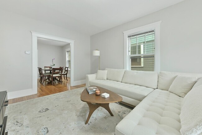 Photo - 6 Brewer St Unit 2