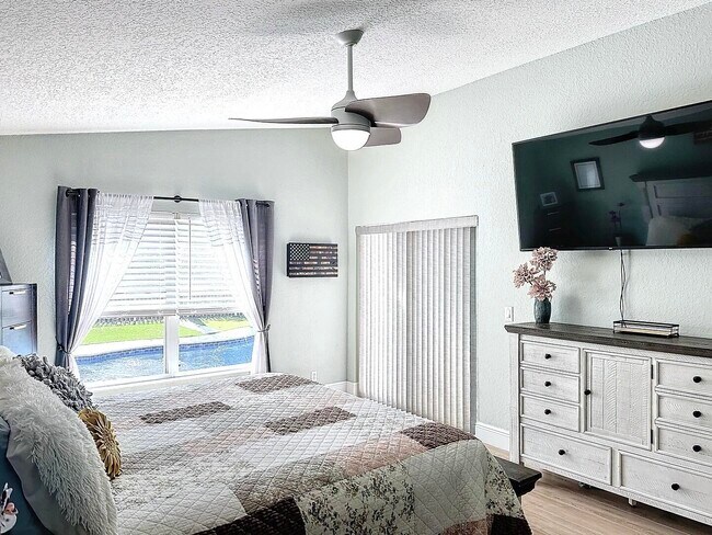 Photo - 15072 Corby Ct