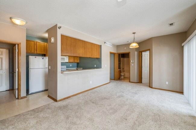 Photo - AFFORDABLE CONDO!! 2 Bedroom, 2 Bath Condo in Waukee