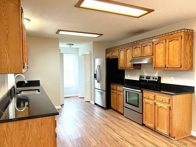 Photo - Amberwood Circle