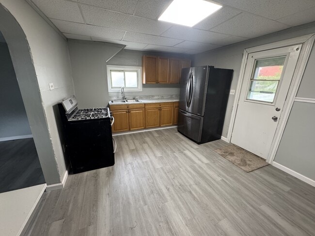 Photo - 150 Hickory St