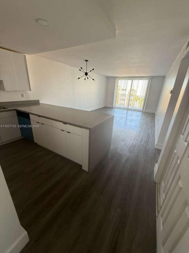 Photo - 6960 Miami Gardens Dr Unit 2-526