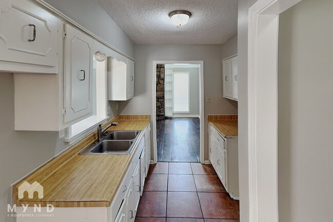 Photo - 4578 Crump Rd
