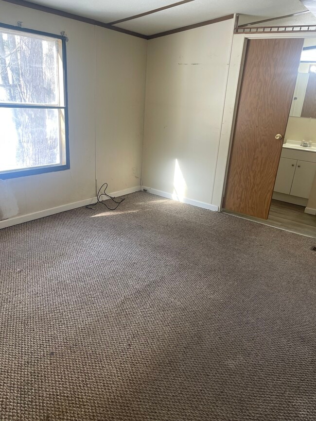 Photo - 104 Marina Wy