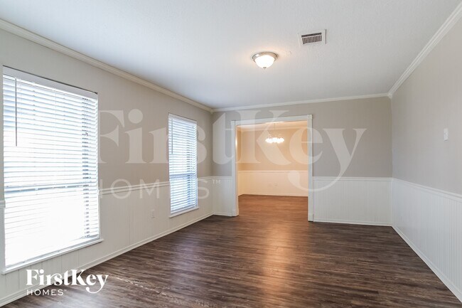 Photo - 11914 Gardenglen Dr