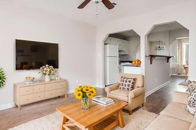 Photo - 1402 N Hampton Dr