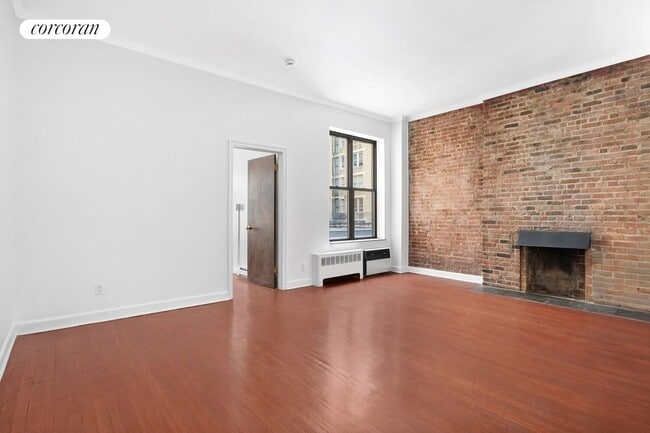 Building Photo - 7 W 95th St Rental