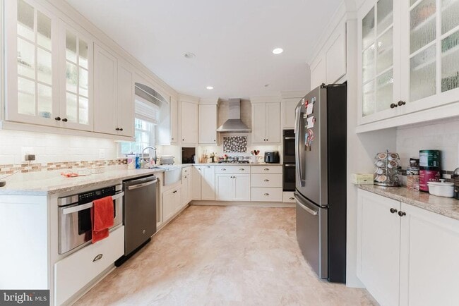 Photo - 8001 Bethelen Woods Ln