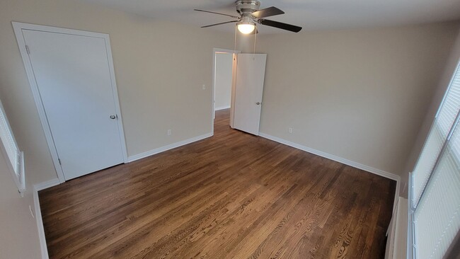 Photo - 2520 Proctor Knott Dr