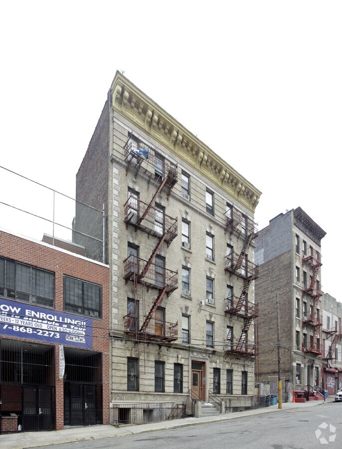 Photo - 333 E 150th St