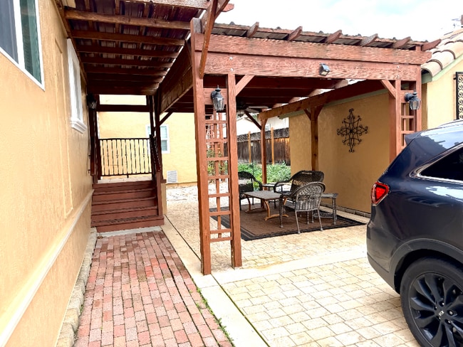 Photo - 220 E Home St Unidad A