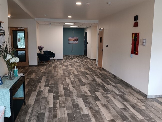 Photo - 3039 Clinton Dr