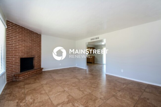Photo - 4 Bedroom Pet-Friendly Home in Tucson, AZ with Main Street Renewal