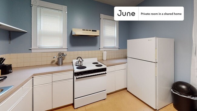 Photo - Room in Shared 3 bed/1 bath home Unit C