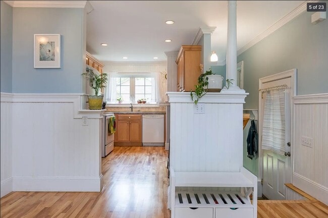 Photo - $2,600 2BD/2BA Single Family Home!! W/D In Unit & Storage in Basement! Available 8/1