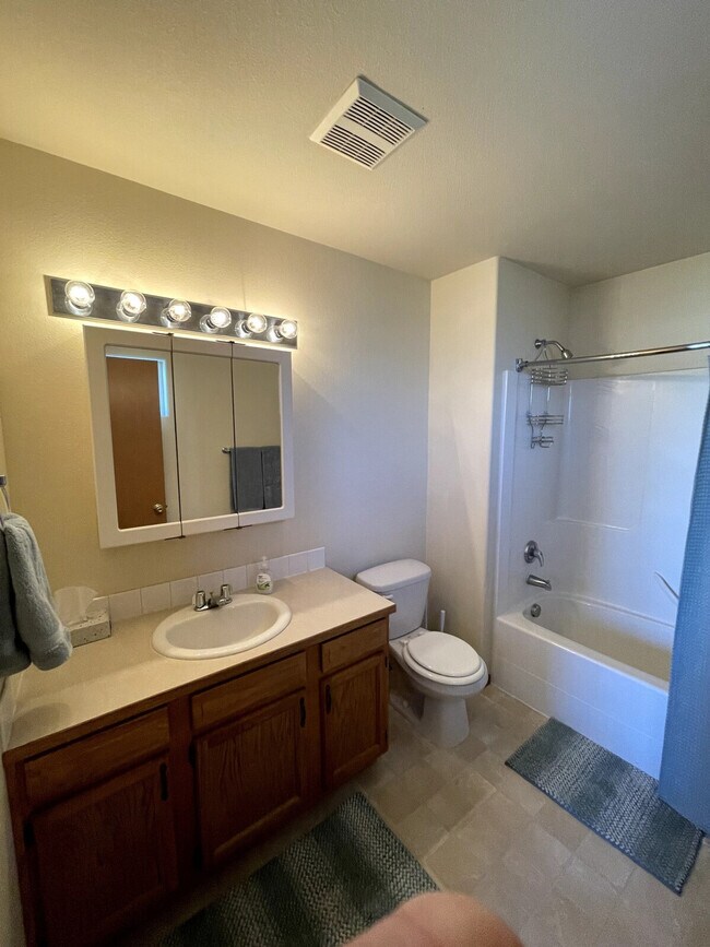 Photo - 6005G Chapel Hill Blvd Unidad SI ID1324045P