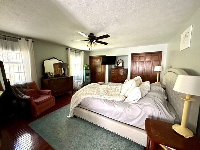 Photo - 122 Lee Rd