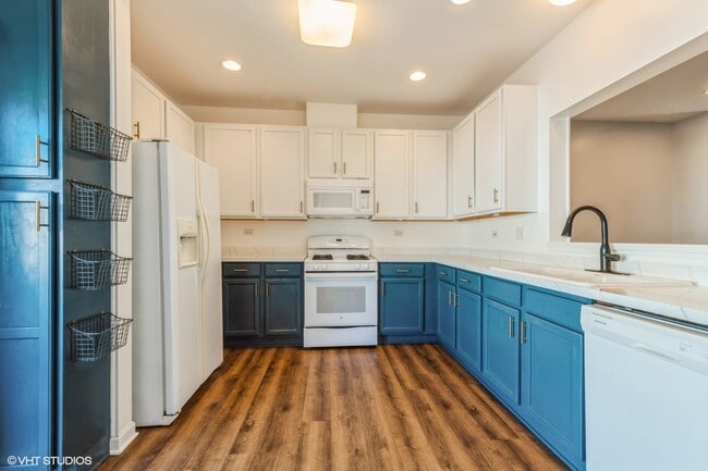 Photo - 1419 New Haven Dr