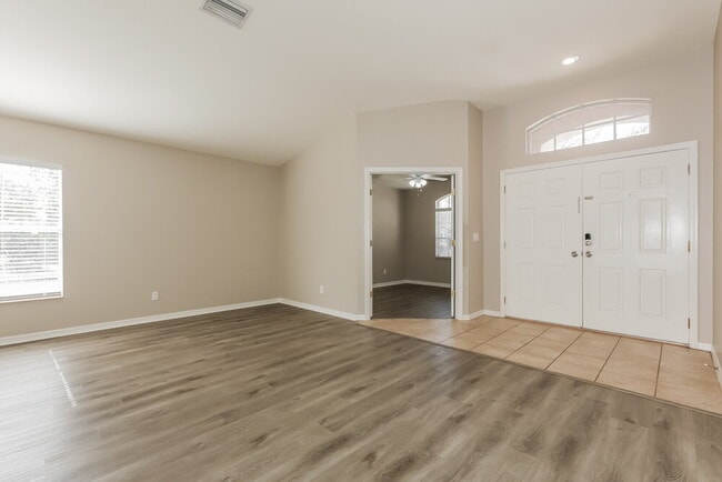 Photo - 1217 Barclay Wood Dr