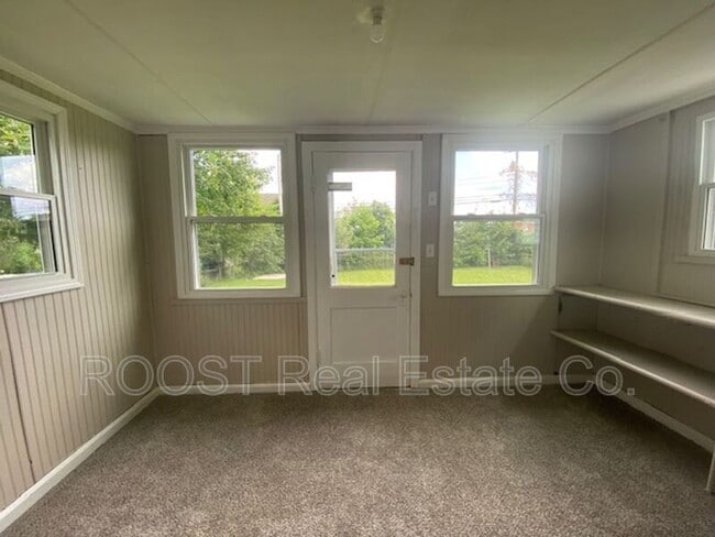 Photo - 1612 Mansfield Ave