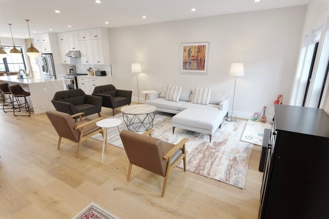 Photo - Luxury Rowhouse Living in Columbia Heights (w/Solar!)