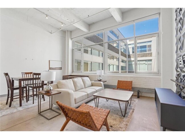 Photo - 700 N Washington Ave Unit 523