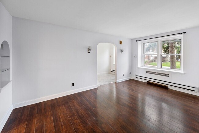 105 St Laurence Rd Unit #2