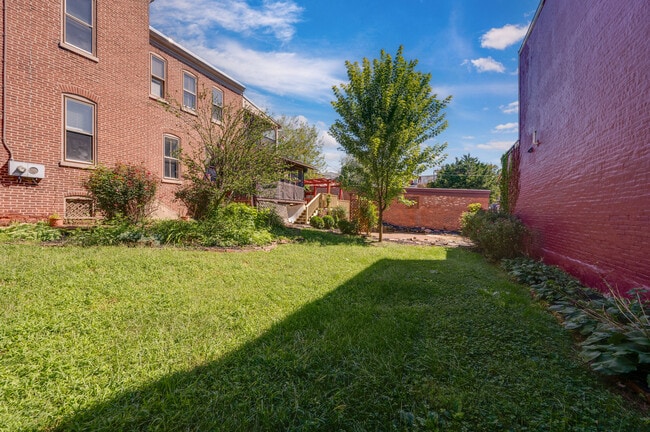 Photo - 311 S 17th St Unidad House