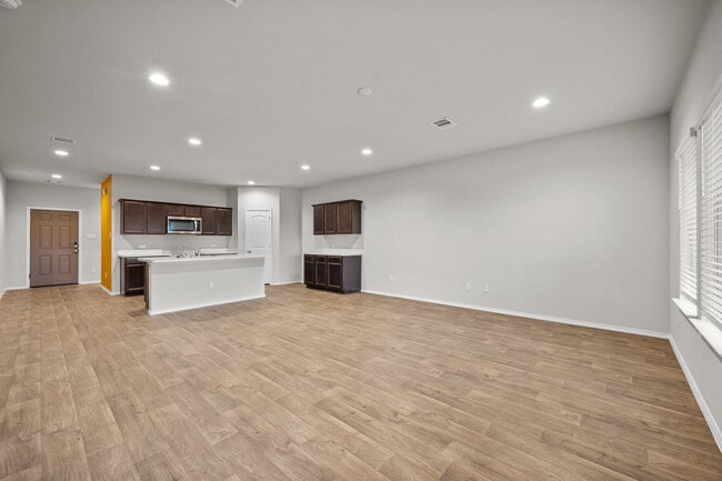 Photo - 20811 Olive Leaf St