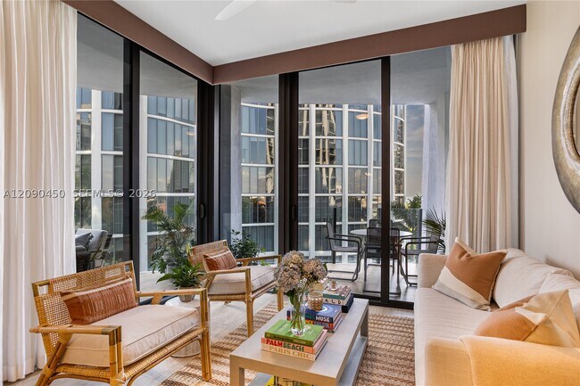 2831 S Bayshore Dr Unit 604