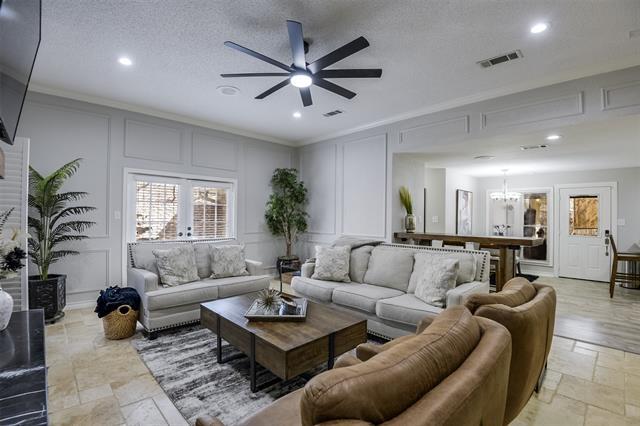 Photo - 3719 Danbury Dr