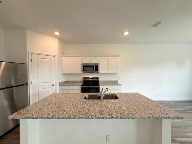 Photo - 36111 Canelli Wy