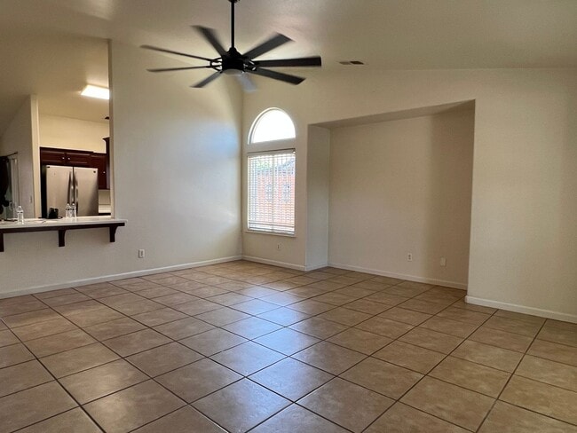Photo - FOR RENT: 3 bedroom and 2 bathroom home in Sanger