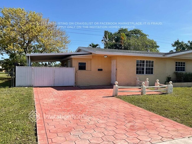 Building Photo - 1261 NW 202nd St